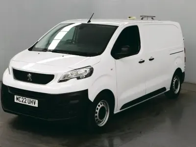 Używany Peugeot Expert Premium 100 KM (73 kW) 2022 Biały Van