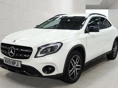 Usado Mercedes GLA180 Urban 122 HP (89 kW) 2019 Branco SUV