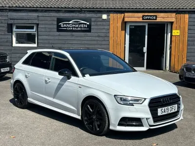 Used Audi A3 Sportback S-Line 150 HP (110 kW) 2019 White Hatchback