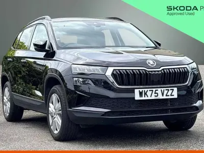 Used Skoda Karoq SE 113 HP (83 kW) 2025 Black magic pearl effect SUV