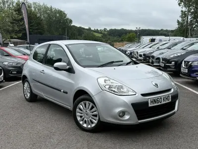 Used Renault Clio 2010 Silver Hatchback