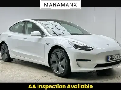 Begagnad Tesla Model 3 235 kW (320 HK) 2020 Vit Sedan