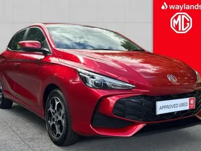 Usado MG MG3 SE 116 HP (85 kW) 2025 Vermelho Citadino