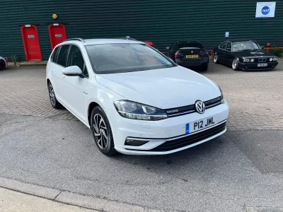 Used VW Golf VII Match 130 HP (95 kW) 2019 White Estate