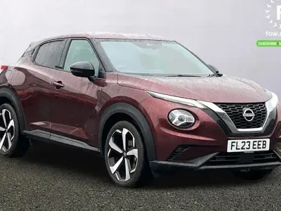 Used Nissan Juke Pack 114 HP (83 kW) 2023 Red SUV