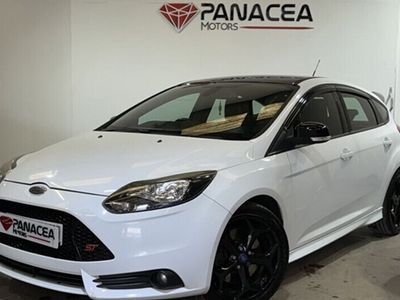 used Ford Focus 2.0 ST 2 5d 247 BHP