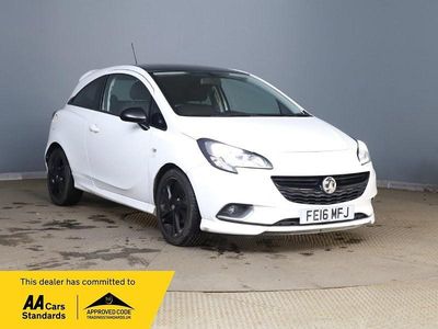 Used Vauxhall Corsa Edition 90 HP (66 kW) 2016 White Hatchback