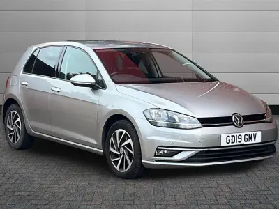 Used VW Golf VII Match 115 HP (84 kW) 2019 Tungsten silver Hatchback