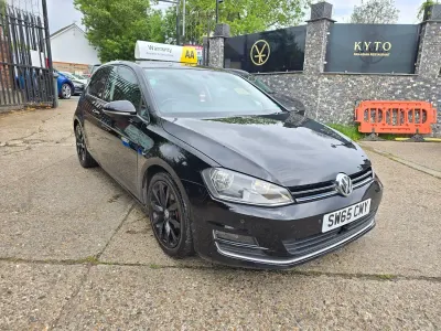Second-hand VW Golf VII GT 150 CP (110 kW) 2015 Negru Hatchback