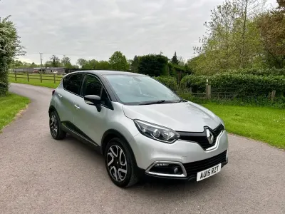 Używany Renault Captur Dynamique 90 KM (66 kW) 2015 Srebrny SUV