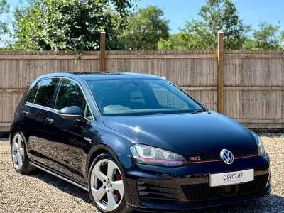 Used VW Golf VII GTI 226 HP (166 kW) 2015