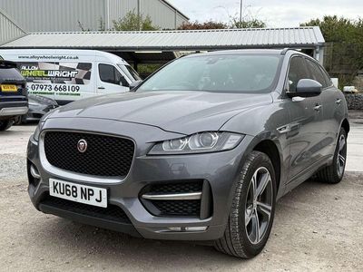 Begagnad Jaguar F-Pace R-Sport 180 HK (132 kW) 2018 Grå SUV