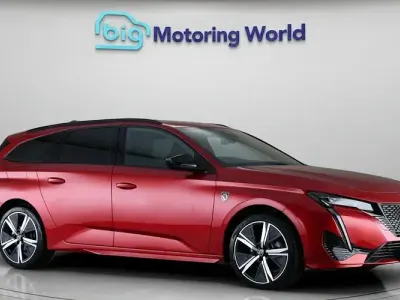 Used Peugeot 308 SW GT 136 HP (100 kW) 2025 Red Estate