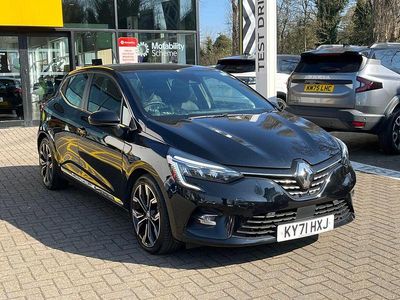 Used Renault Clio V Version S 140 HP (102 kW) 2022 Black  Hatchback