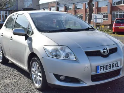 Used Toyota Auris