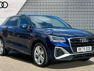 Used Audi Q2 S-Line 150 HP (110 kW) 2025 Blue SUV