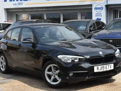 Used BMW 118 Sport Line 136 HP (100 kW) 2019 Black Hatchback
