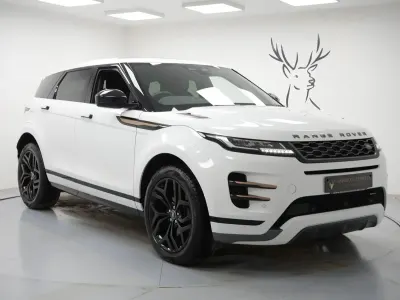 Begagnad Land Rover Range Rover evoque R-Dynamic 2022 Vit SUV