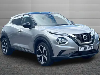 Used Nissan Juke Tekna 117 HP (86 kW) 2020 Blade silver with pearl black roof SUV