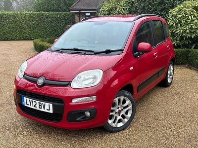 Used Fiat Panda Lounge 69 HP (50 kW) 2012 Red Hatchback