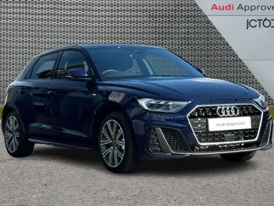 Ny Audi A1 S-Line 147 HK (108 kW) 2026 Blå SUV