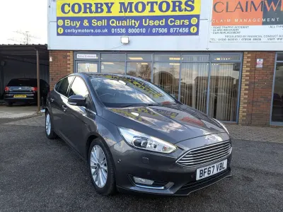 Begagnad Ford Focus Titanium X 125 HK (91 kW) 2017 Grå Halvkombi