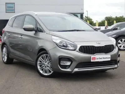 Used Kia Carens 139 HP (102 kW) 2017 Silver MPV