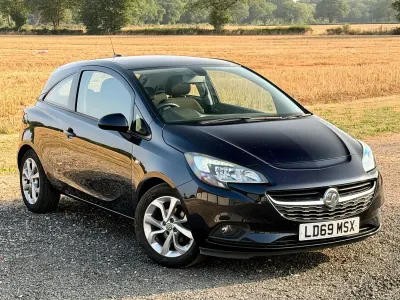 Used Vauxhall Corsa S 90 HP (66 kW) 2019 Blue Hatchback