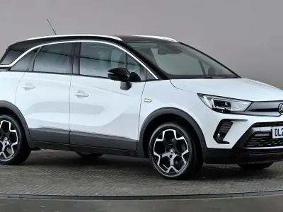 Used Vauxhall Crossland Ultimate 110 HP (80 kW) 2023 White SUV