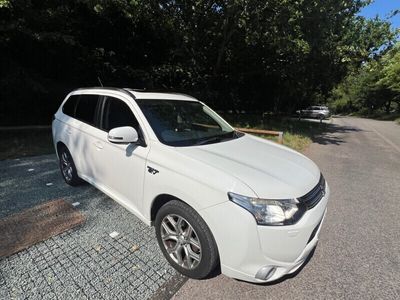 Mitsubishi Outlander P-HEV