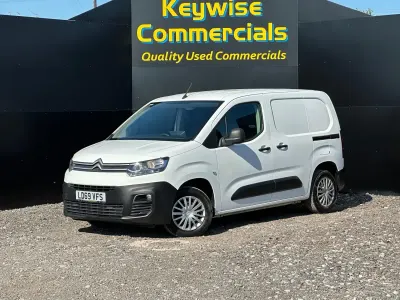 Usado Citroën Berlingo 75 HP (55 kW) 2019 Branco Monovolume