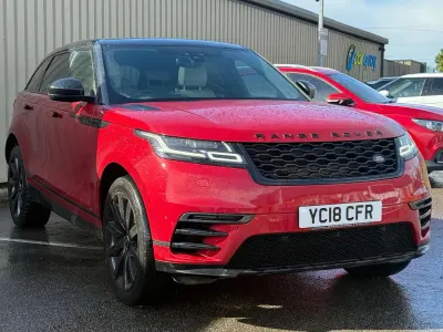 Usado Land Rover Range Rover Velar R-Dynamic 240 HP (176 kW) 2018 Vermelho SUV