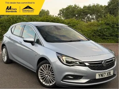 Used Vauxhall Astra Elite 2017 Silver Hatchback