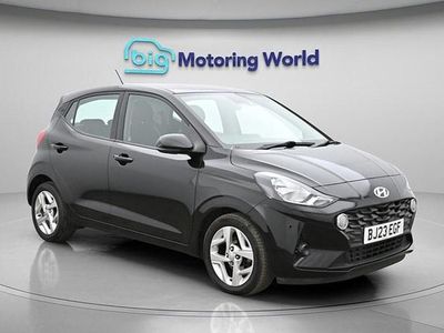 Used Hyundai i10 SE 67 HP (49 kW) 2023 Black Hatchback