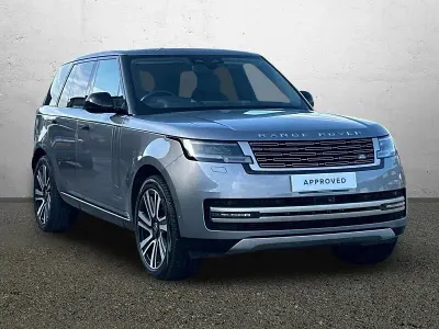 Usado Land Rover Range Rover HSE 2024 Gris SUV