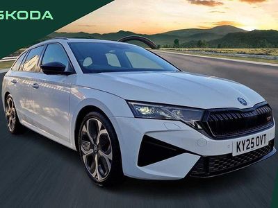 White Used 2025 Skoda Octavia vRS Estate | £32,990 (Expensive)