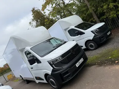 Neu Renault Master 2025 Weiß Van