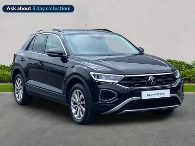 Usado VW T-Roc Match 150 HP (110 kW) 2025 Preto SUV