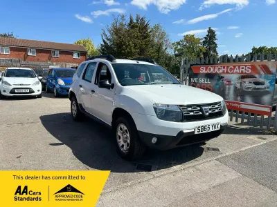 Used Dacia Duster Ambiance 2015 White SUV