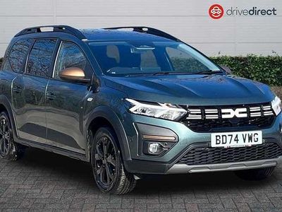 Used Dacia Jogger Extreme 141 HP (103 kW) 2024 Green MPV