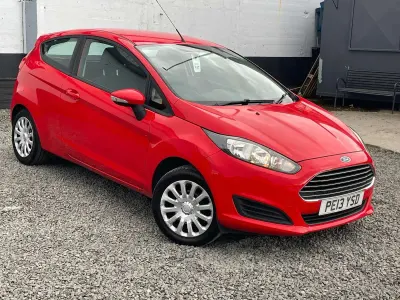 Used Ford Fiesta Style 82 HP (60 kW) 2013 Red Hatchback