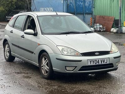 Green Used 2004 Ford Focus Zetec Hatchback | £650 (Super price)