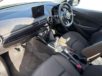 Used Mazda 2 73 HP (53 kW) 2022 Blue Hatchback