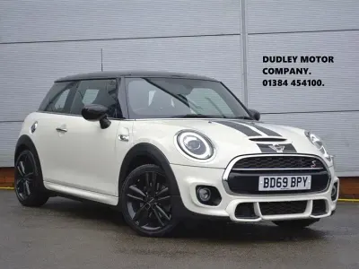 Used Mini Cooper S Hatch 192 HP (141 kW) 2019 Pepper white Hatchback