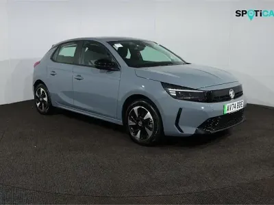 Usado Vauxhall Corsa-e Design Edition 100 kW (136 HP) 2024 Cinzento Citadino