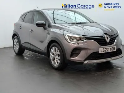 Used Renault Captur Iconic 143 HP (105 kW) 2022 Grey SUV