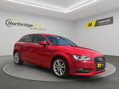 Used Audi A3 Sportback Sport 180 HP (132 kW) 2014 Red Hatchback