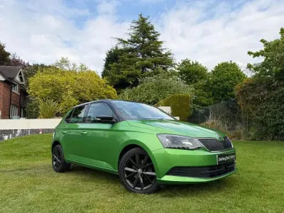 Used Skoda Fabia Colour Edition 95 HP (69 kW) 2017 Green Hatchback