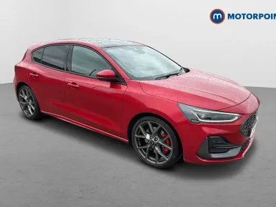 Używany Ford Focus ST 2022 Czerwony Hatchback