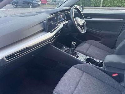 Used VW Golf VIII Life 128 HP (94 kW) 2022 Silver Hatchback